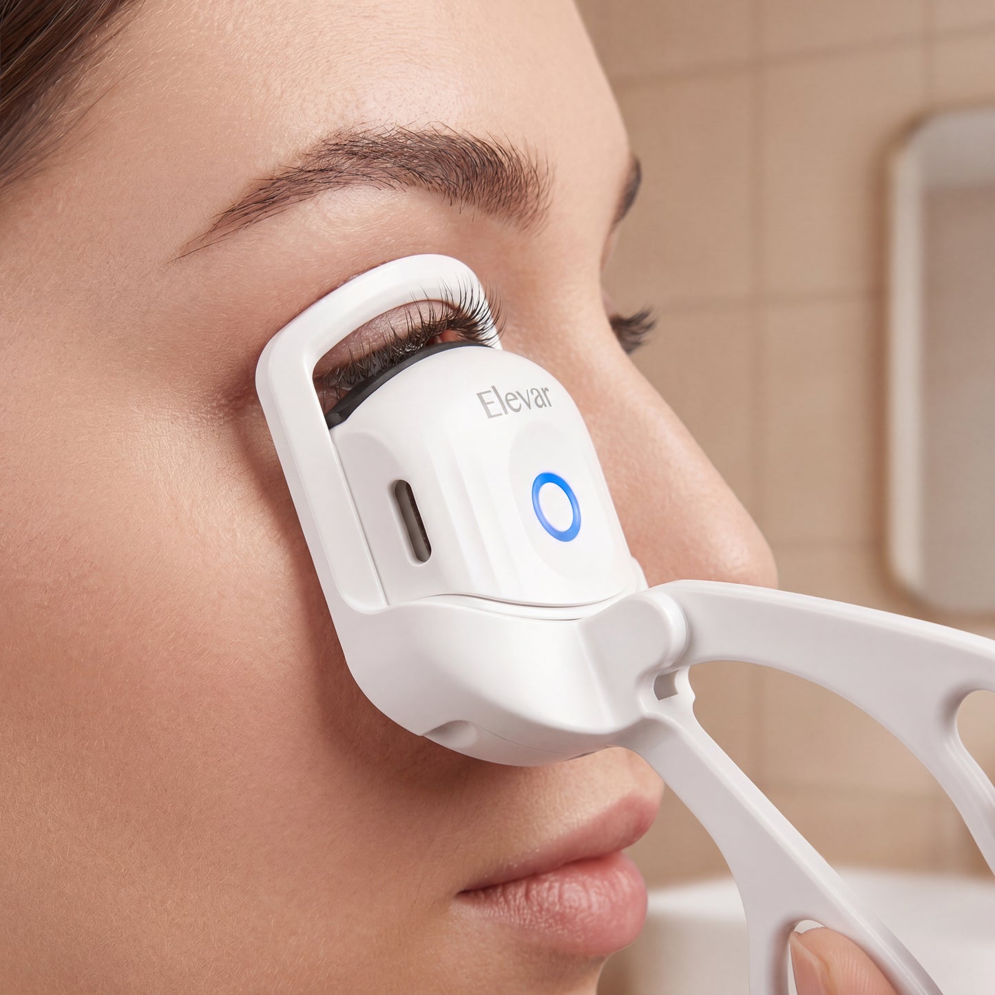 ELEVAR AuraLift™ Lash Curler